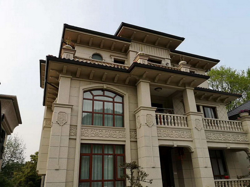 選外墻涂料用水包砂、仿石漆哪個(gè)好？